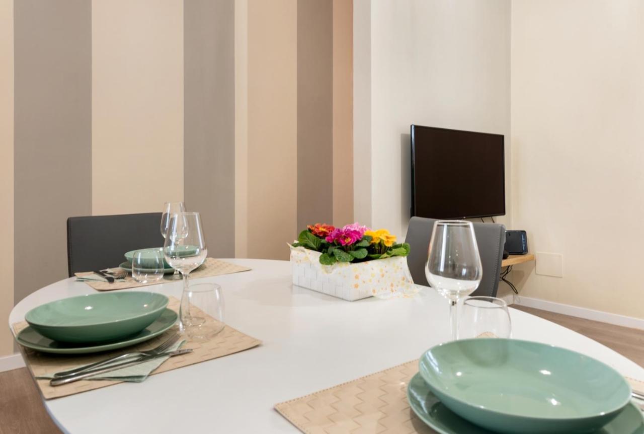 Parma Azeglio Apartment ภายนอก รูปภาพ